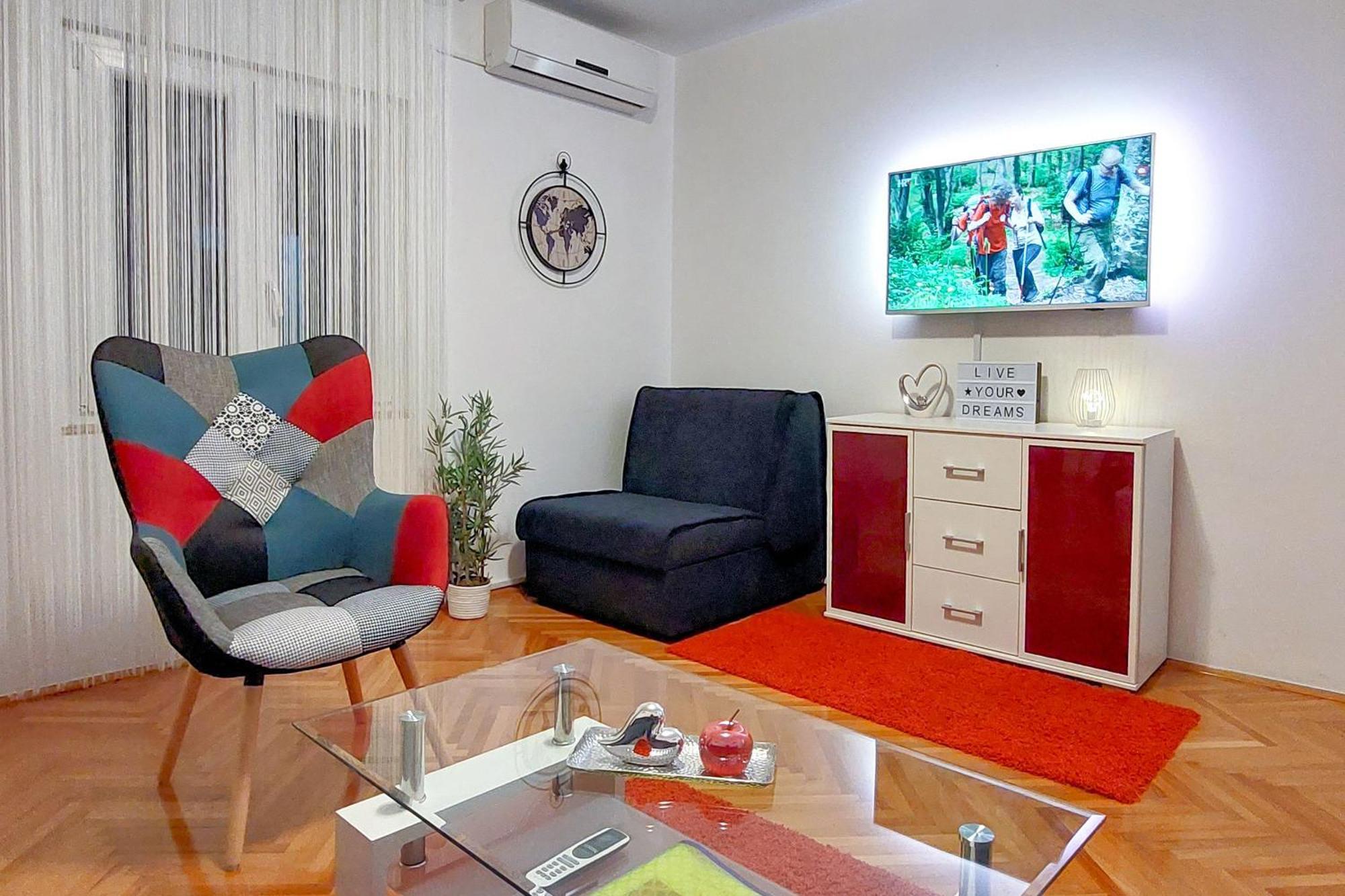 Mendy Cozy Seaview Retreat Apartment Kastela Bagian luar foto